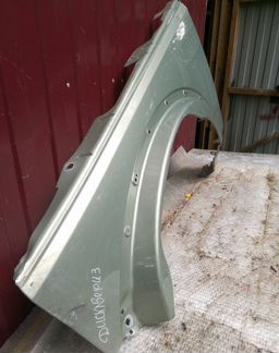 Land rover discovery 3 крыло переднее левое