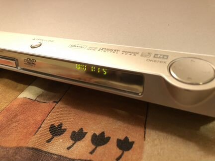 DVD плеер LG DK676X с караоке