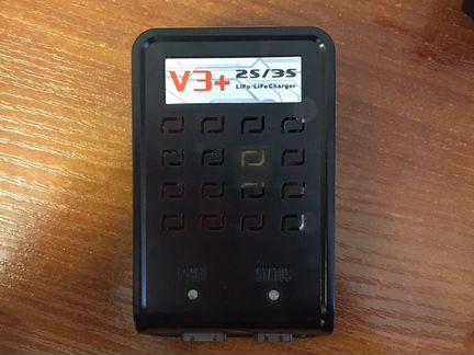Зарядное устройство V3+ 2S/3S LiPo/LiFe