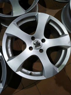 Диски бу литые R17 AL на Peugeot