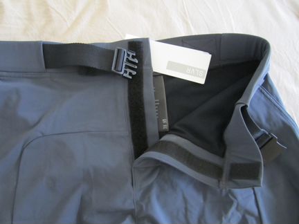 Adidas slvr-муж.шорты. Оригинал из США. р-S(46)