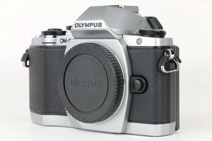 Olympus OM-D E-M10 (body) NEW