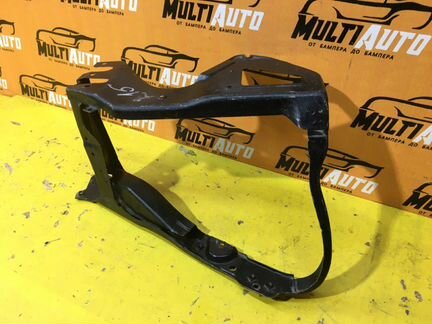 Кронштейн фары левый Mercedes Cl C215