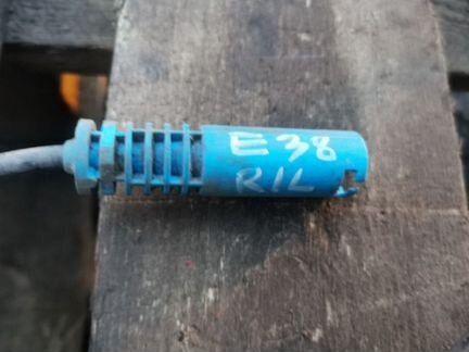 Датчик abs задний Bmw 735I E38 M62B35 1999