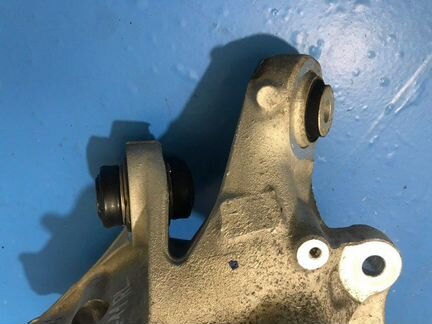 Кулак задний левый Bmw 7-Я Серия G11 B57 2017