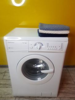 Стиральная машина бу Electrolux