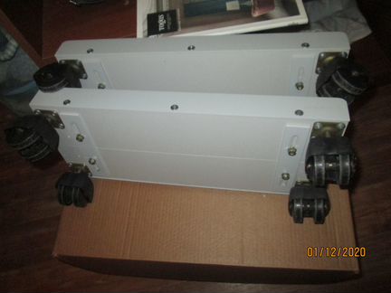 Подкатные тележки для системного блока