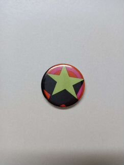 Значки для модных ребят