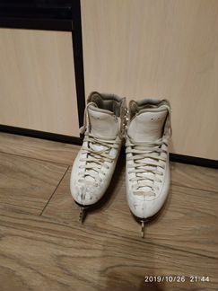 Коньки для фигурного катания Risport RF 3