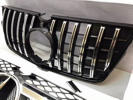 Решетка радиатора Mercedes GL x164 рестайлинг