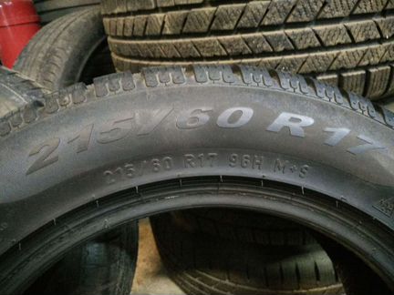 215/60 17 Pirelli Sottozero Winter 210 series2