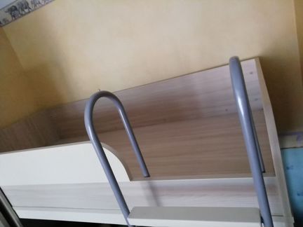 Продам детскую мебель