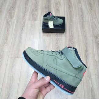 Кроссовки Nike Air Force