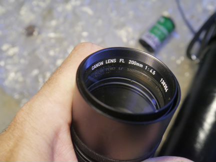 Добротный в чехле canon FL 200mm 4.5