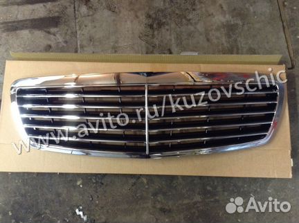 Решетка радиатора Мерседес в211 2002-2008 год