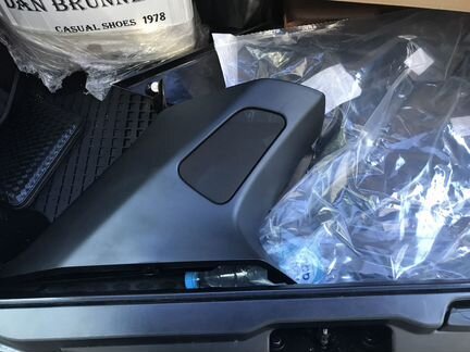 Накладки на задние стойки bmw e70