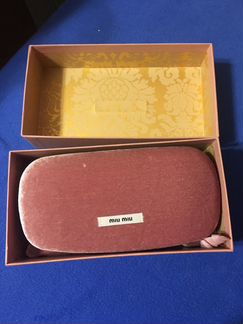 Очки солнцезащитные miu miu