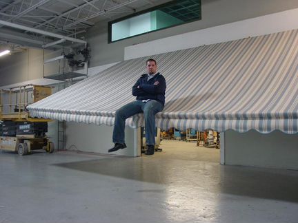 Маркизы навесы, складные тенты