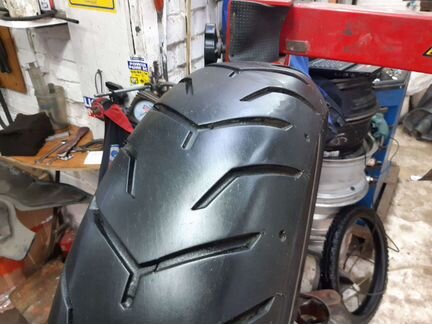 Dunlop D-407 180/65/16 R16 W.W