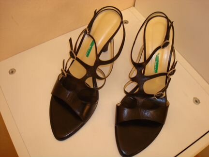 Итальянские босоножки на шпильке, размер 41