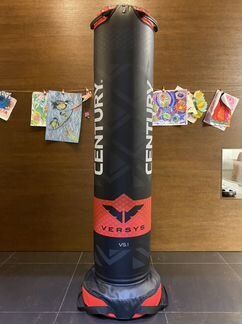 Боксерская груша century versys vs.1