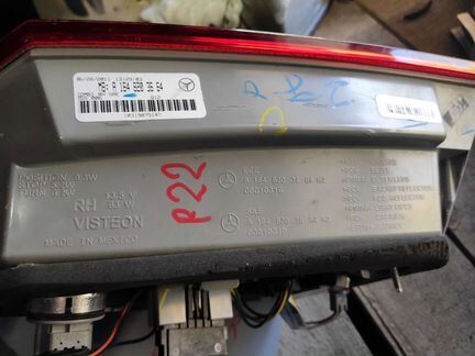 Mercedes GL x164 фонарь правый рестайлинг диод