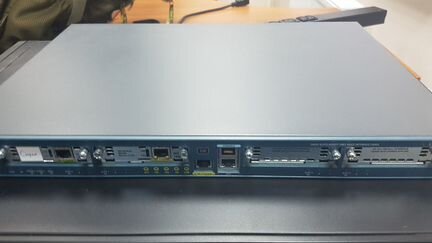 Маршрутизатор Cisco 1760
