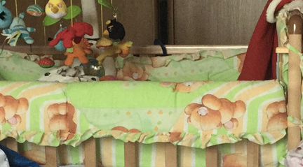 Бортики в детскую кроватку с балдахином