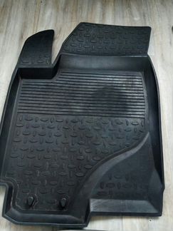 Резиновые коврики на kia cerato 09-12 г.в