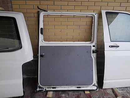 транспортер т5 стекло на сдвижную дверь. обшивка сдвижной двери vw t5. сдвижная дверь фольксваген т5. сдвижная левая дверь фольксваген-т4. фольксваген транспортер т5 дверь.