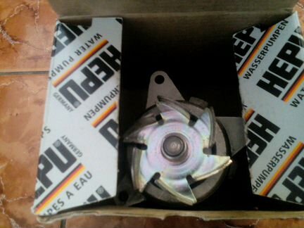 Насос системы охлаждения Ford Mondeo IV