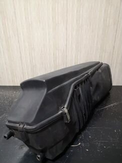 Корпус воздушного фильтра Mercedes-Benz E-Class