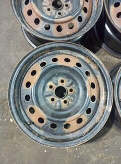 Диски бу штампованные R16 S на Toyota