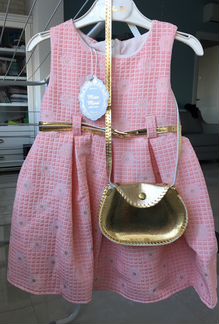 Платье на девочку новое