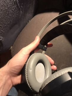 Наушники AKG perception K77