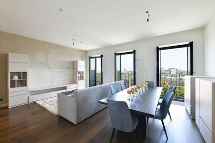2-к апартаменты, 92 м², 8/10 эт.