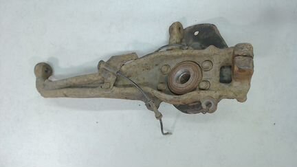 Ступица (кулак, цапфа) левая передняя Nissan Pathf