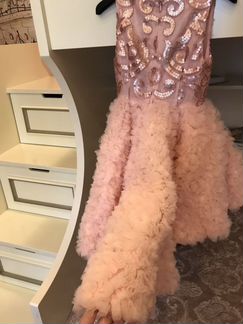 Платье на девочку