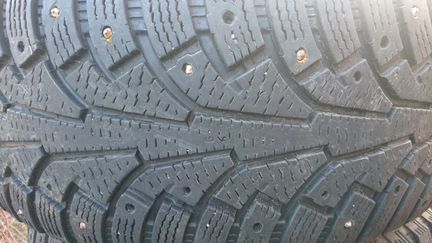 Nokian hakkapelitta 5 4шт