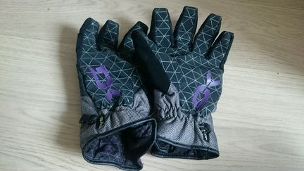 Сноубордические перчатки Dakine Bronco