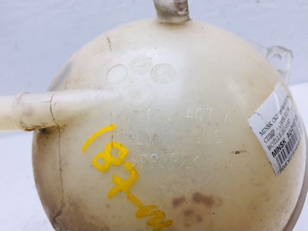 Бачок расширительный Volkswagen Tiguan 2.0 TDI