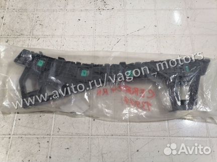 Кронштейн новый задний правый Kia Cerato 4 BD