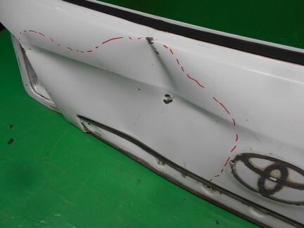 Крышка багажника Toyota Land Cruiser 200 07-15 г