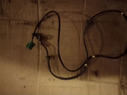 Датчик абс задний правый Volvo хс90 хс70 S60 S80