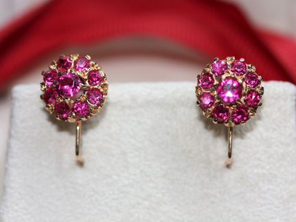 Золотые серьги