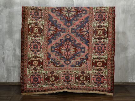 Старинный односторонний безворсовый ковер