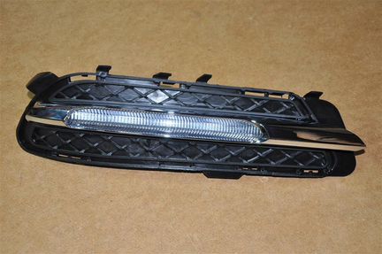 Решетка птф правая Mercedes W212