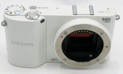 Фотоаппарат samsung nx1000 aps-c
