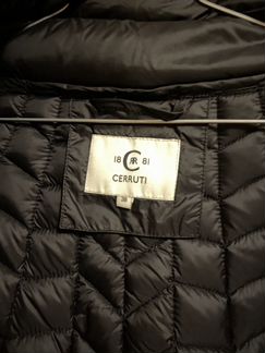 Пуховик Cerruti женский 42 44