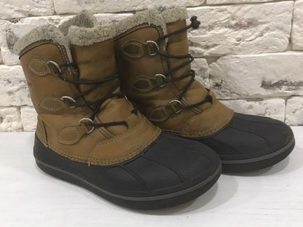 Зимние ботинки Crocs j3